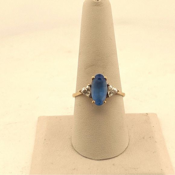 396545 10k Yg Spinel And Cz Ring - Picture 2 of 6